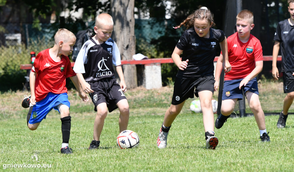 Turnieje orlika i żaka na stadionie Unii Gniewkowo