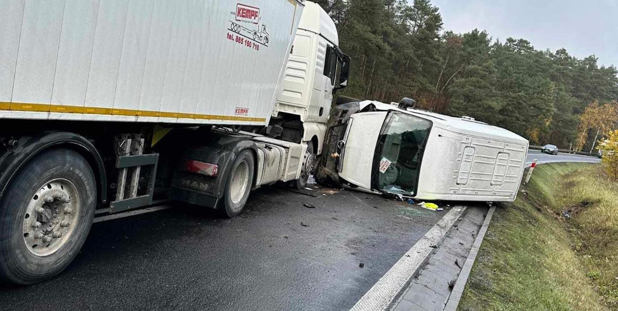Wypadek i utrudnienia na trasie do Torunia