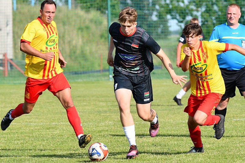 Galeria Znicz Rojewo – Unia II Gniewkowo 31.5.25