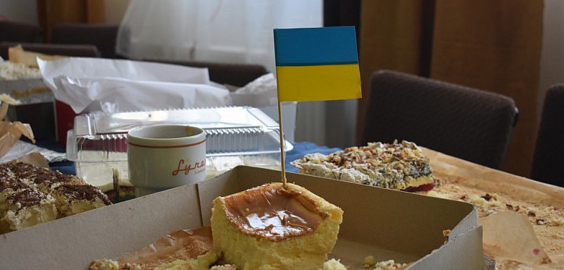 Wiosenny Kiermasz Słodkości, czyli Gniewkowo jadło, by pomóc Ukrainie