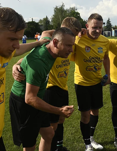 Mikrus porażką żegna sezon i trenera Semenowicza-14692
