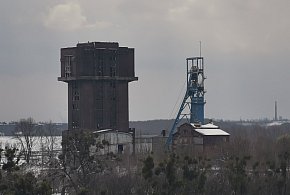 Pięcioletnie urlopy i nawet 170 tys. zł odprawy. Zmiany dla dużej grupy-15312