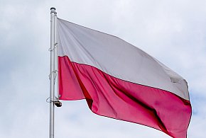 Godło i flaga mogą wyglądać inaczej. Ruszyły prace nad symbolami państwowymi-16001