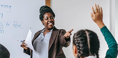 Jak zmienia się rola nauczyciela w świecie cyfrowej edukacji