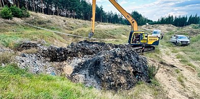 Uderzenie CBŚP w „mafię śmieciową”. Zatrzymany m.in. były burmistrz Pakości
