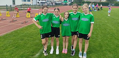 Uczennice SP 2 wystąpiły w finale wojewódzkim w trójboju lekkoatletycznym