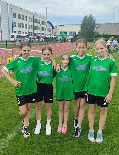 Uczennice SP 2 wystąpiły w finale wojewódzkim w trójboju lekkoatletycznym