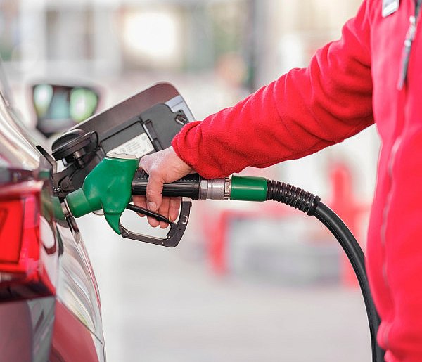 UOKiK skontrolował paliwa. Sprawdź, które stacje wypadły najgorzej-15705