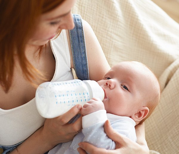 Popularne mleko dla niemowląt wycofane. Jest komunikat GIS-16072