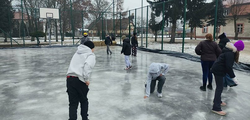Miejska ślizgawka dostępna dla mieszkańców Gniewkowa